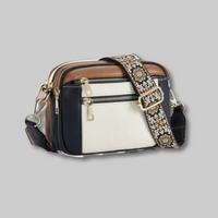 Beige mit Schwarz und Braun