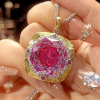 Fuchsia-Anhänger mit Chopard-Kette