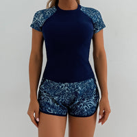 Marineblau